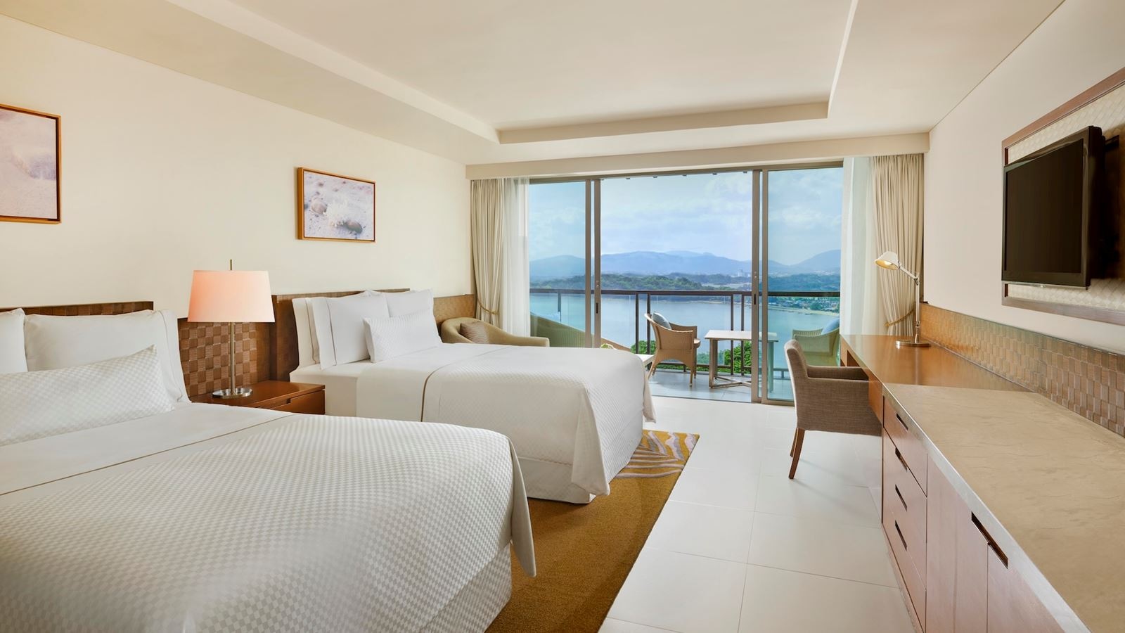 rooms-deluxe-sea-view