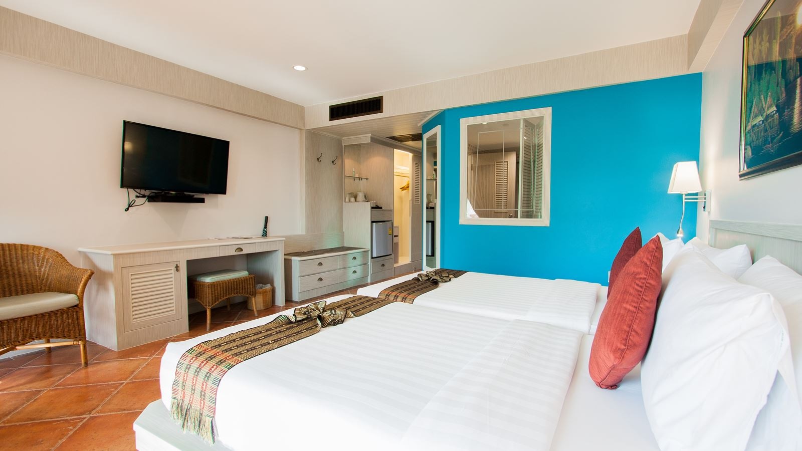 rooms-deluxe-pool-access