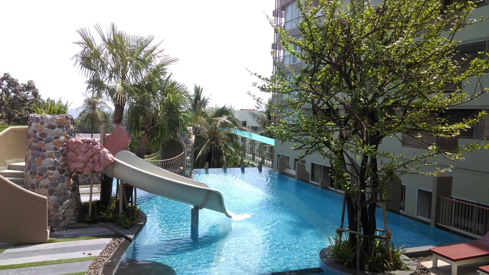 pools-outdoor-childrens-pool