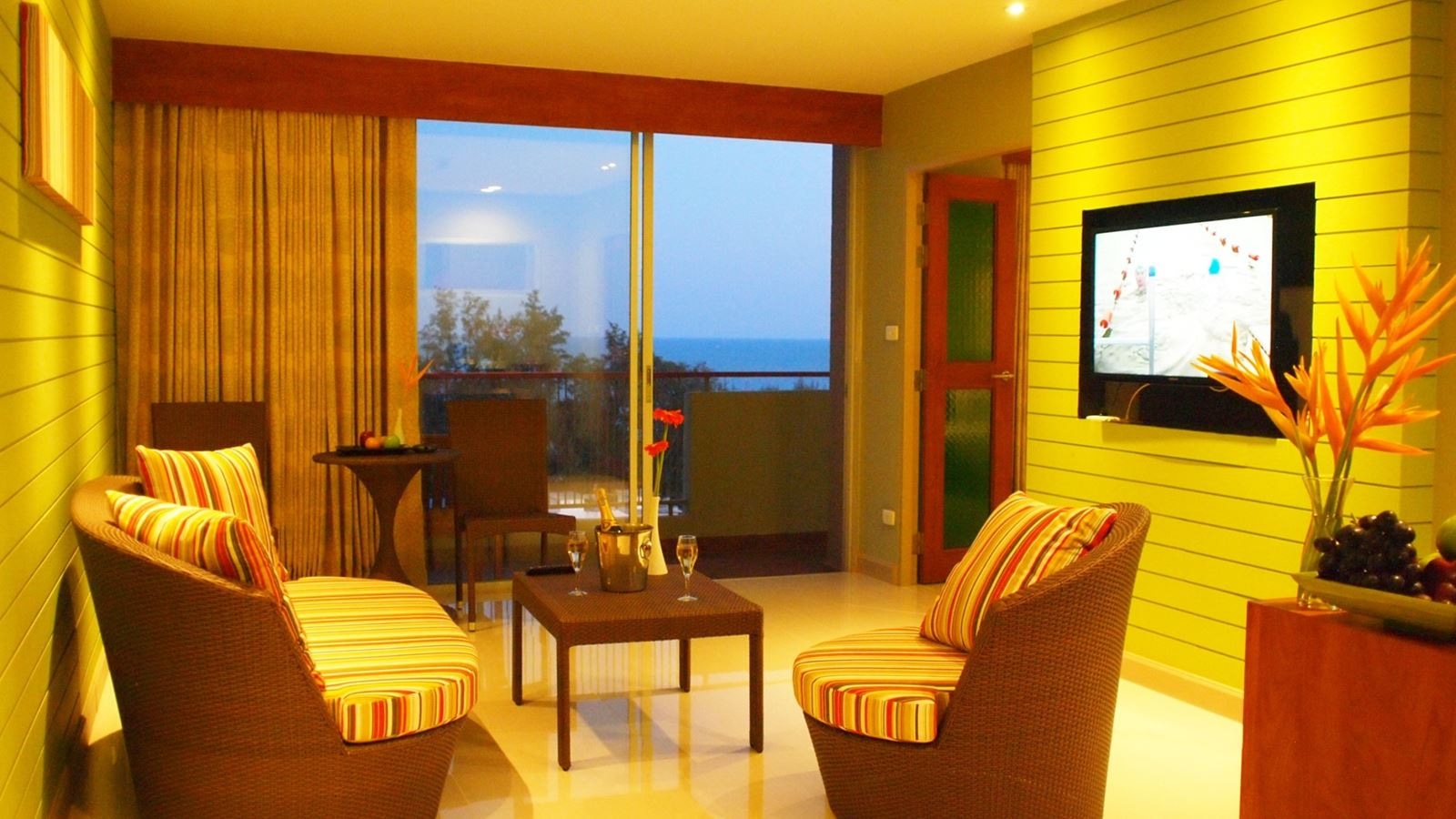 rooms-royal-3-bedrooms-suite