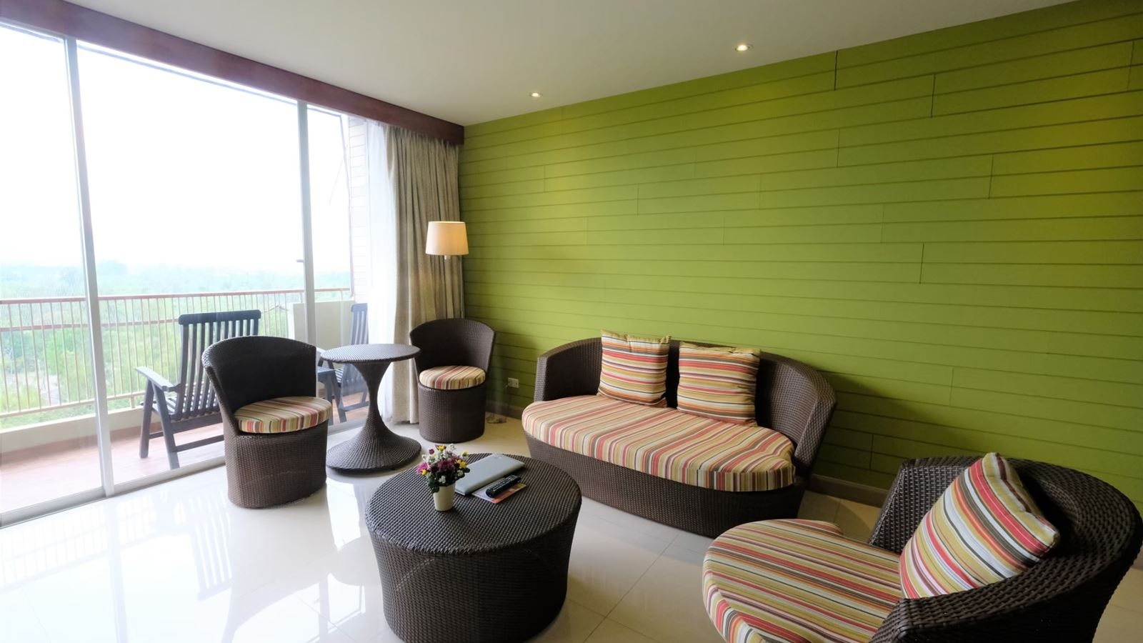 rooms-royal-4-bedrooms-suite