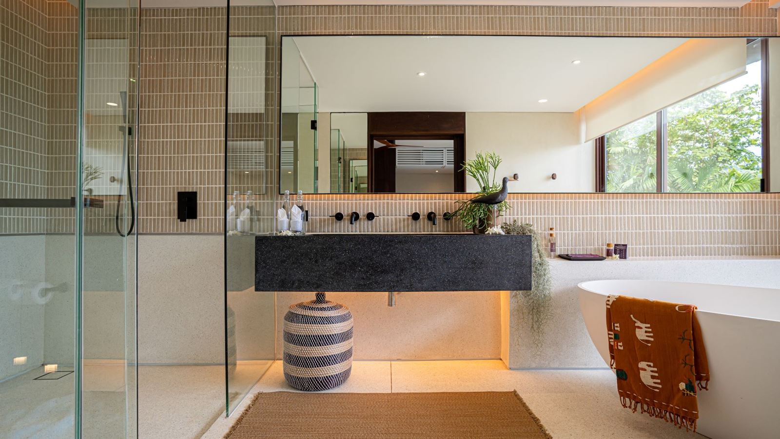 rooms-lux-1bedroom-sea-view-pool-villa