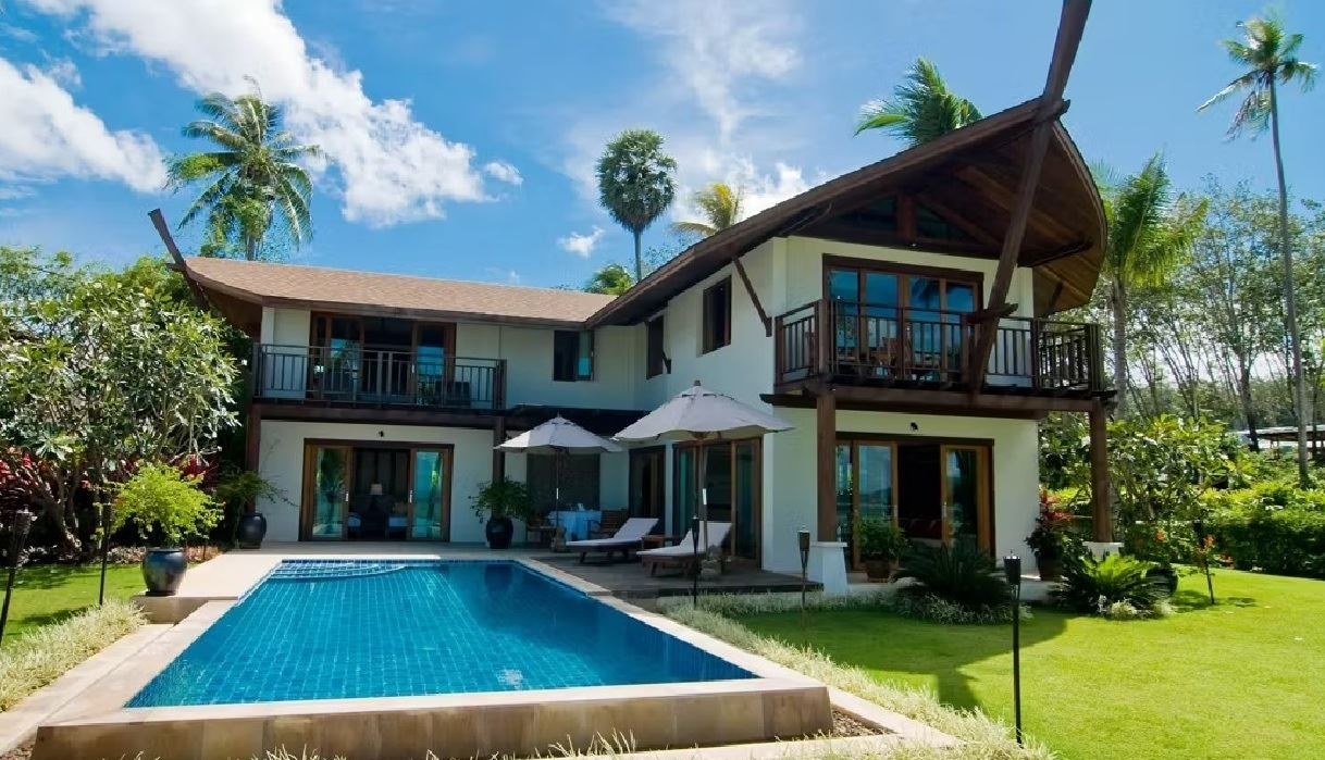 rooms-3-bedroom-grand-beachfront-pool-villa