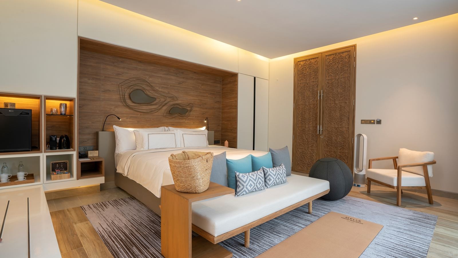 rooms-one-bedroom-wellness-villa-with-private-pool