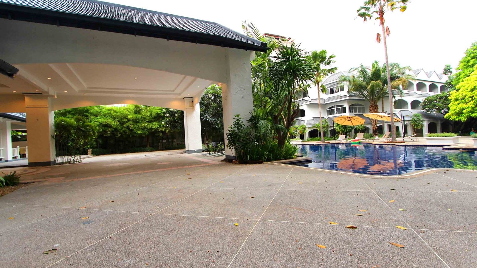 general-main-building