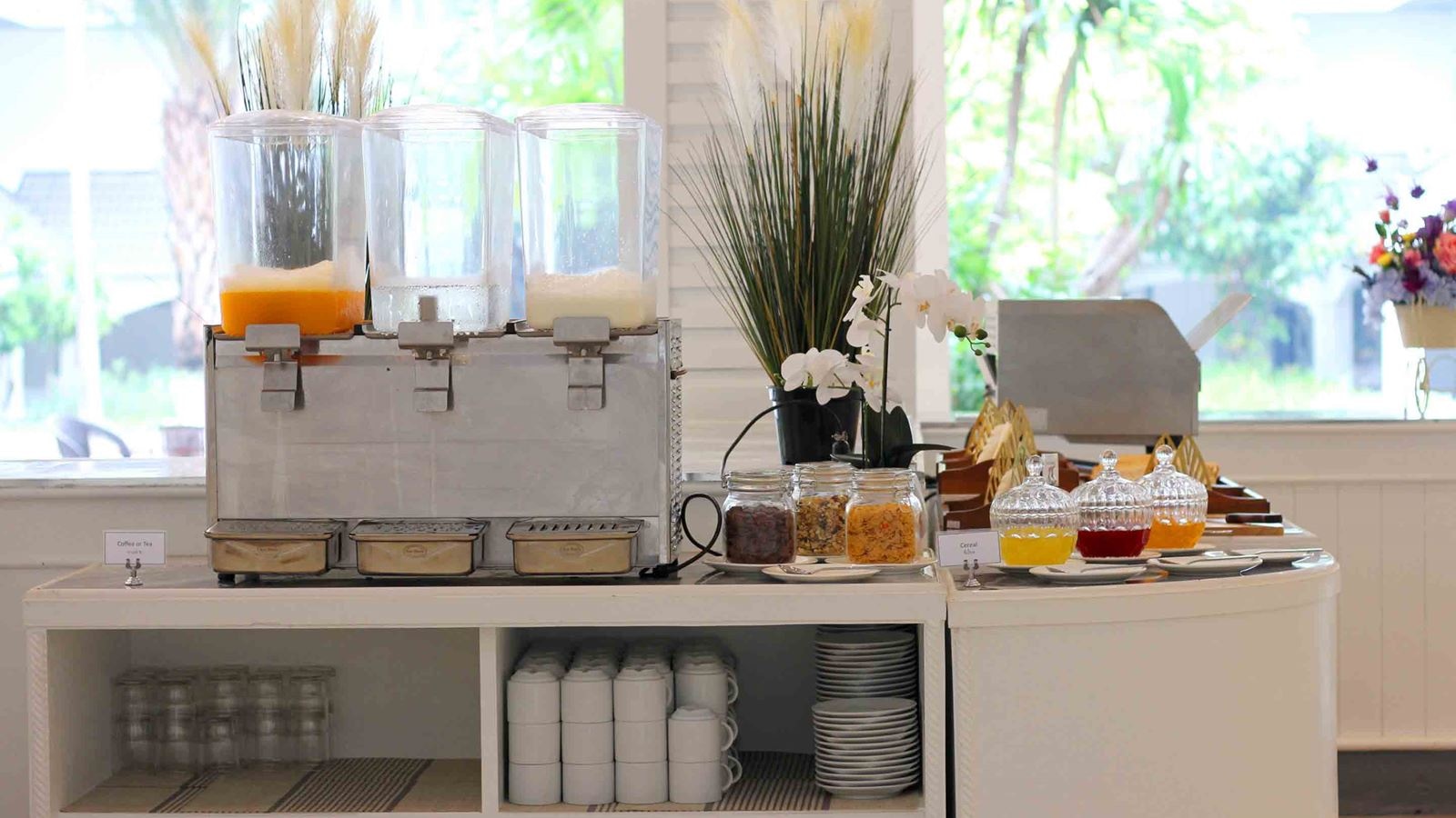 restaurants-the-pooh-restaurant