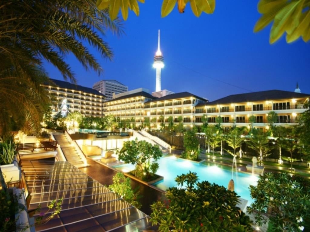 general-main-building