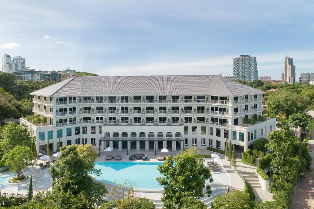 general-main-building