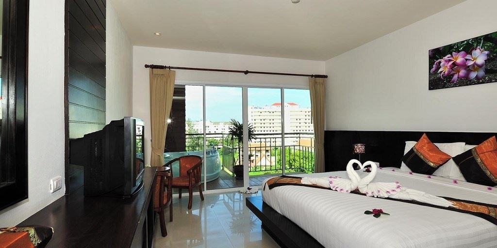 rooms-superior-room