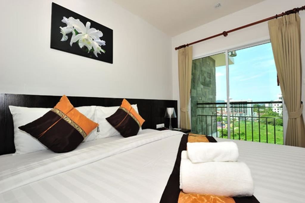 rooms-superior-room