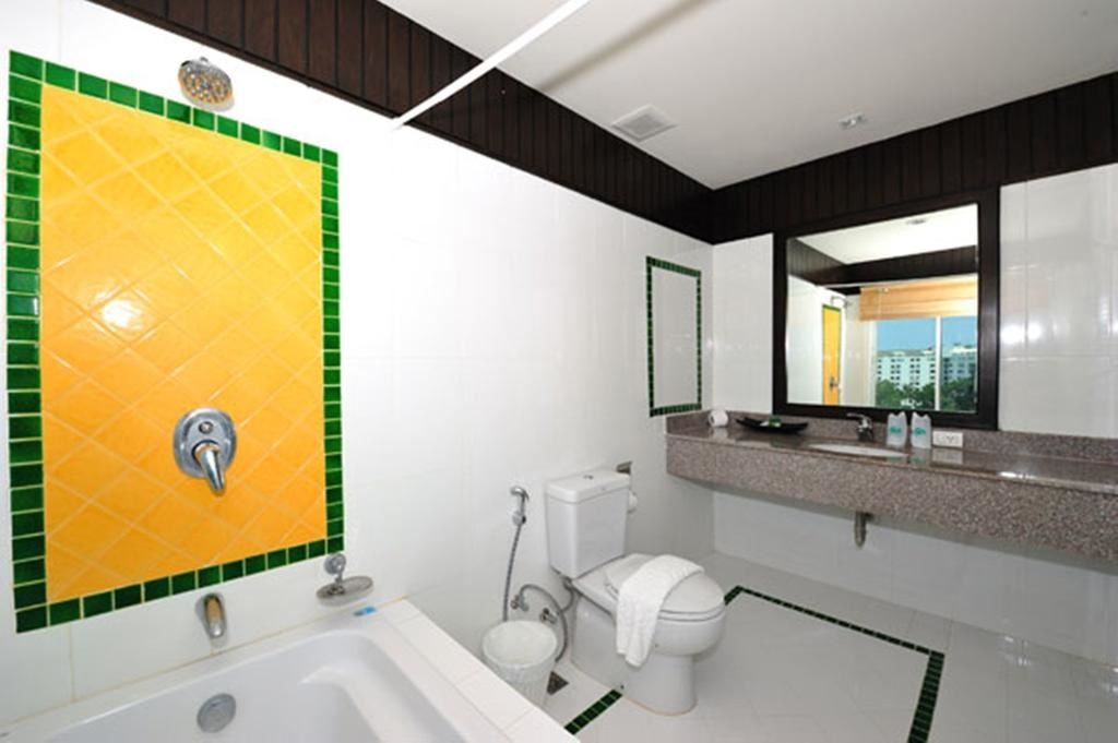 rooms-superior-room