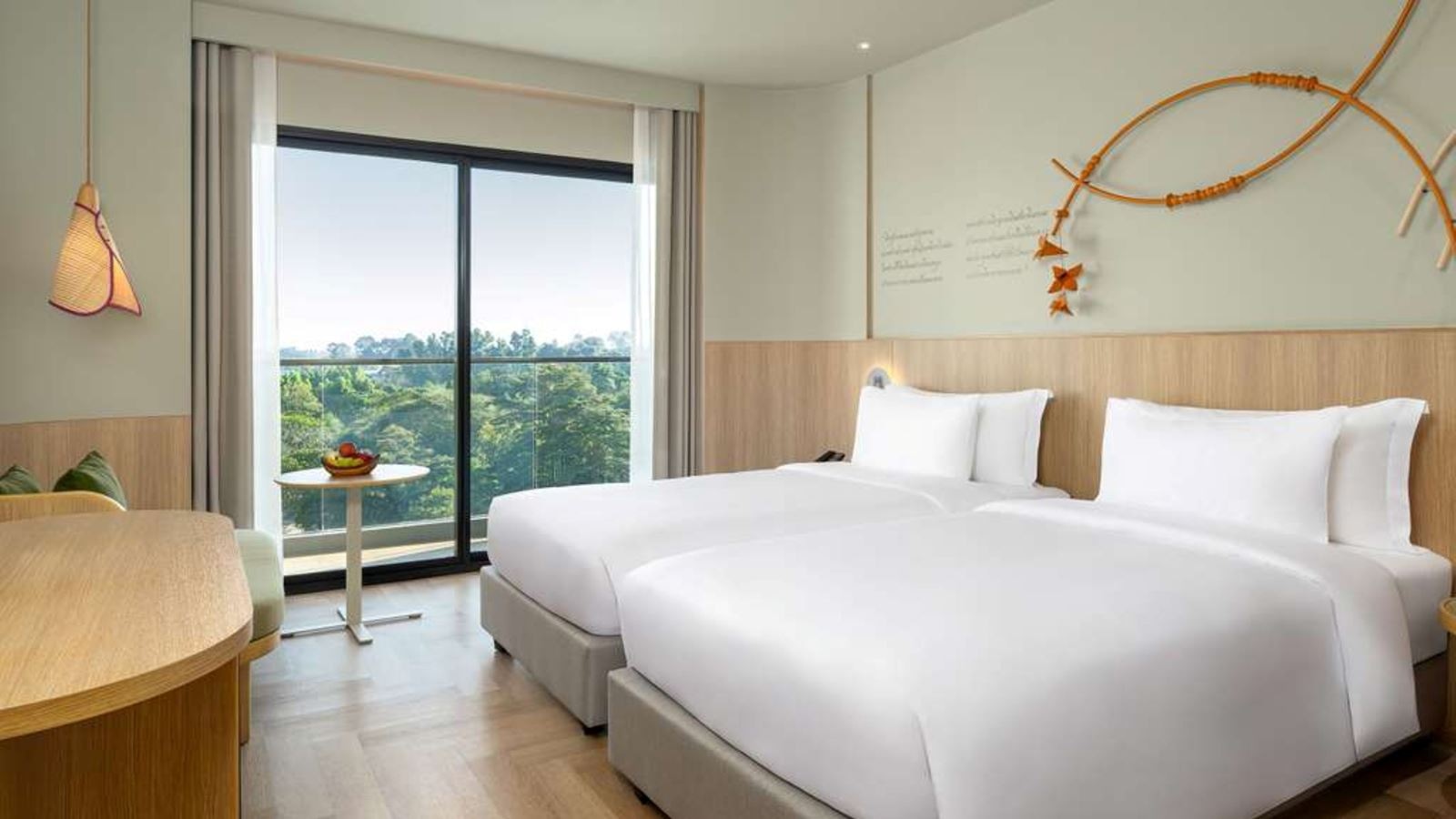 rooms-superior-with-balcony