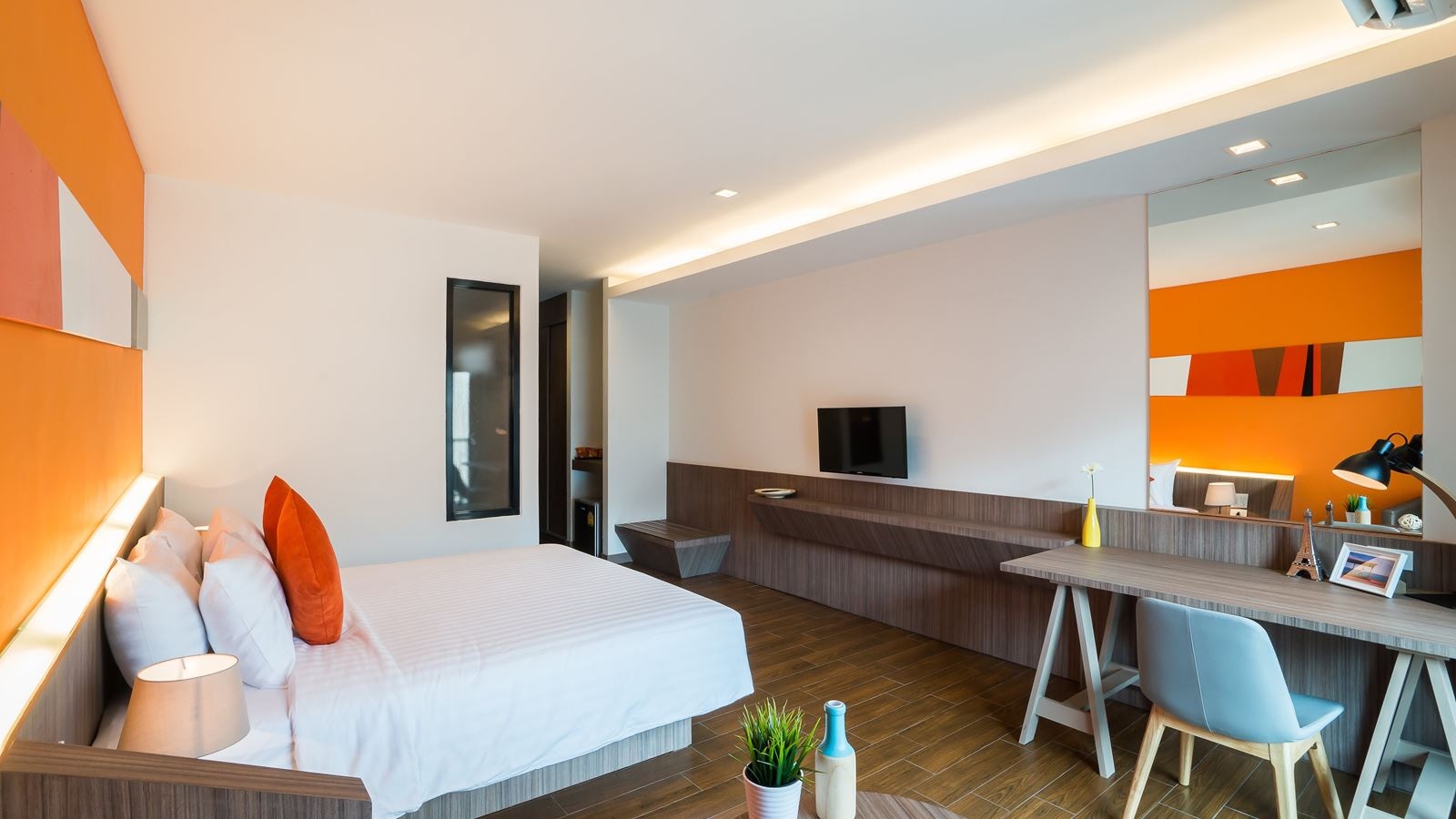 rooms-deluxe-city-view