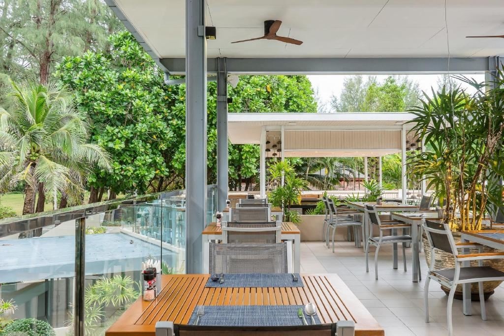 restaurants-terrace-grill