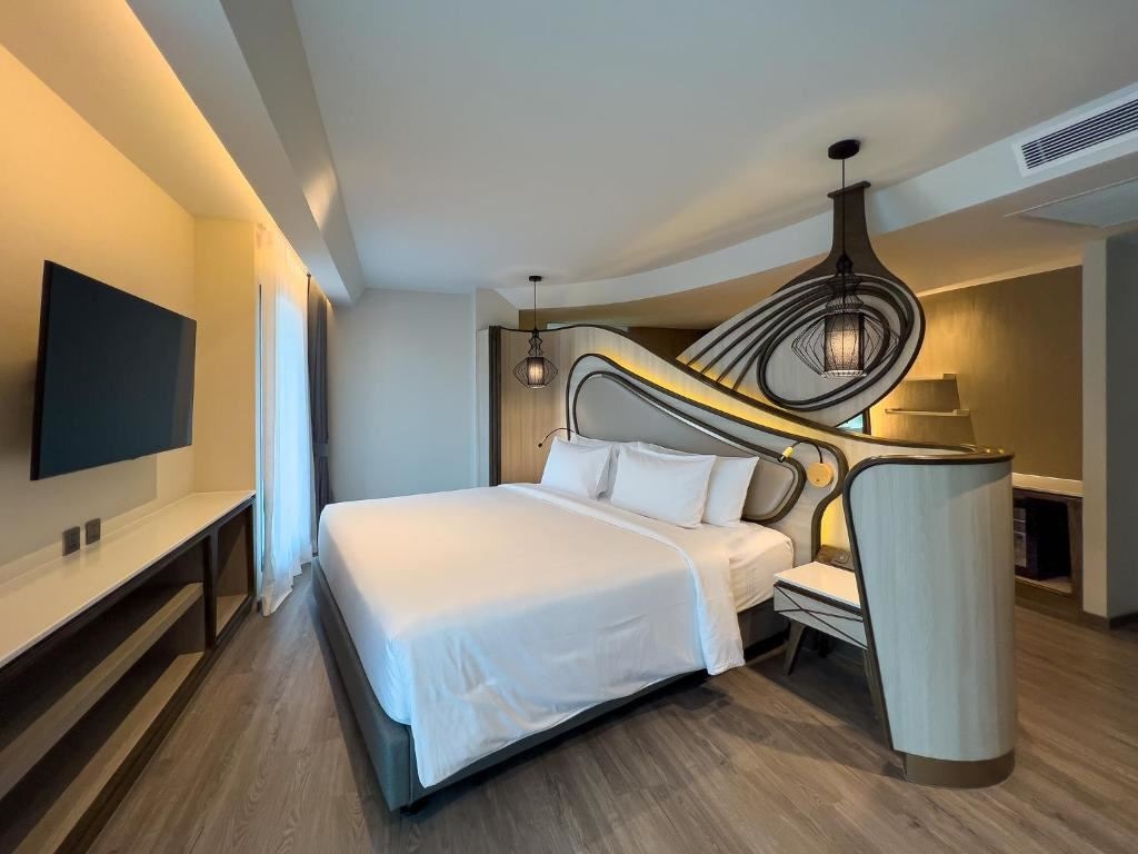 rooms-amethyst-junior-executive-room