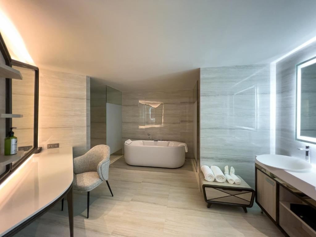 rooms-amethyst-executive-twin-bed-room