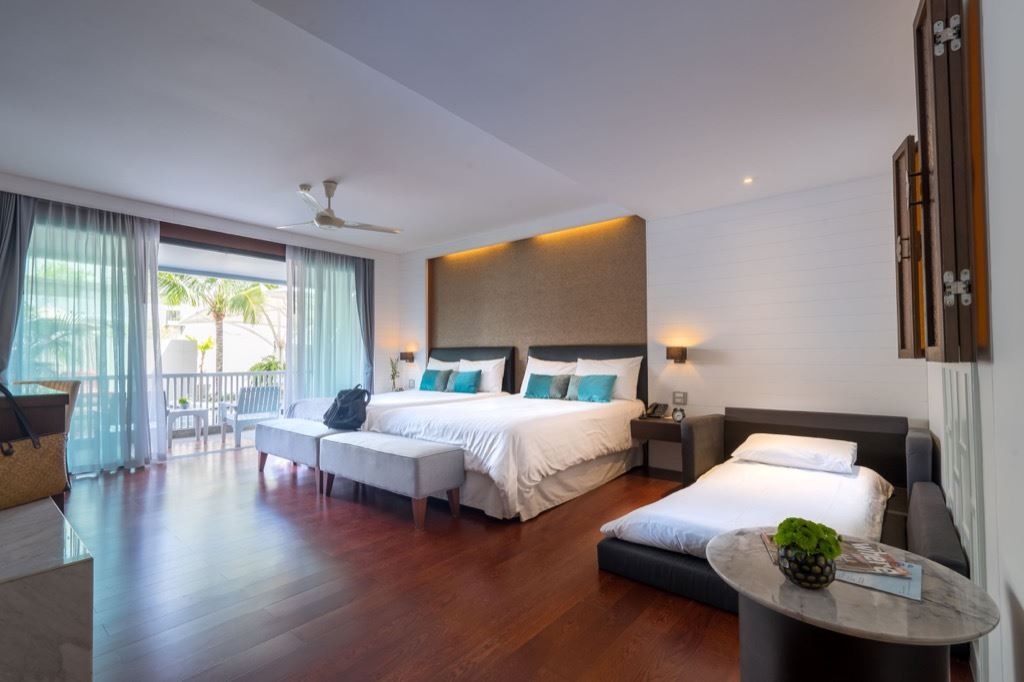 rooms-mini-suite-garden-balcony