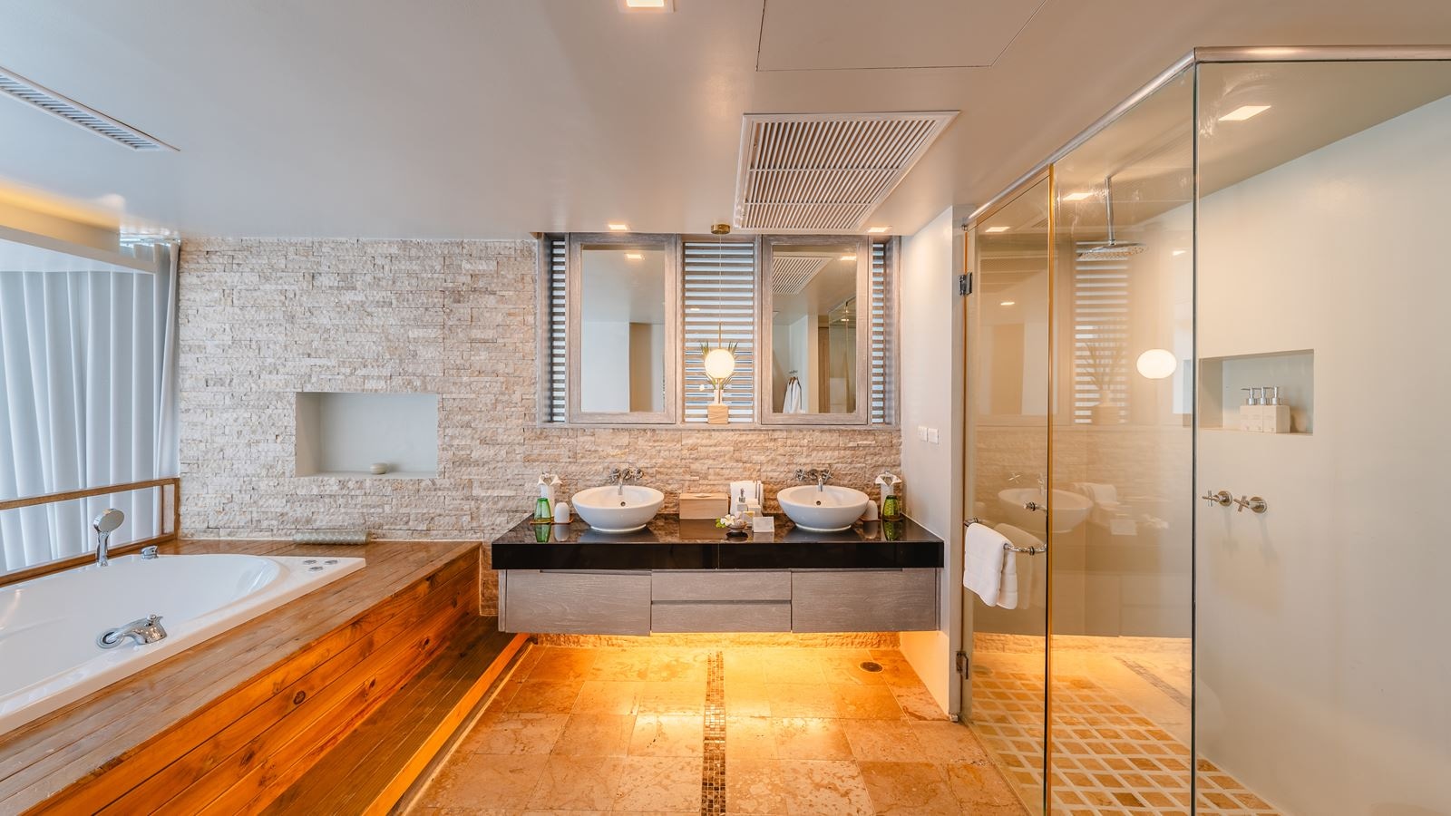 rooms-2br-ocean-view-residence