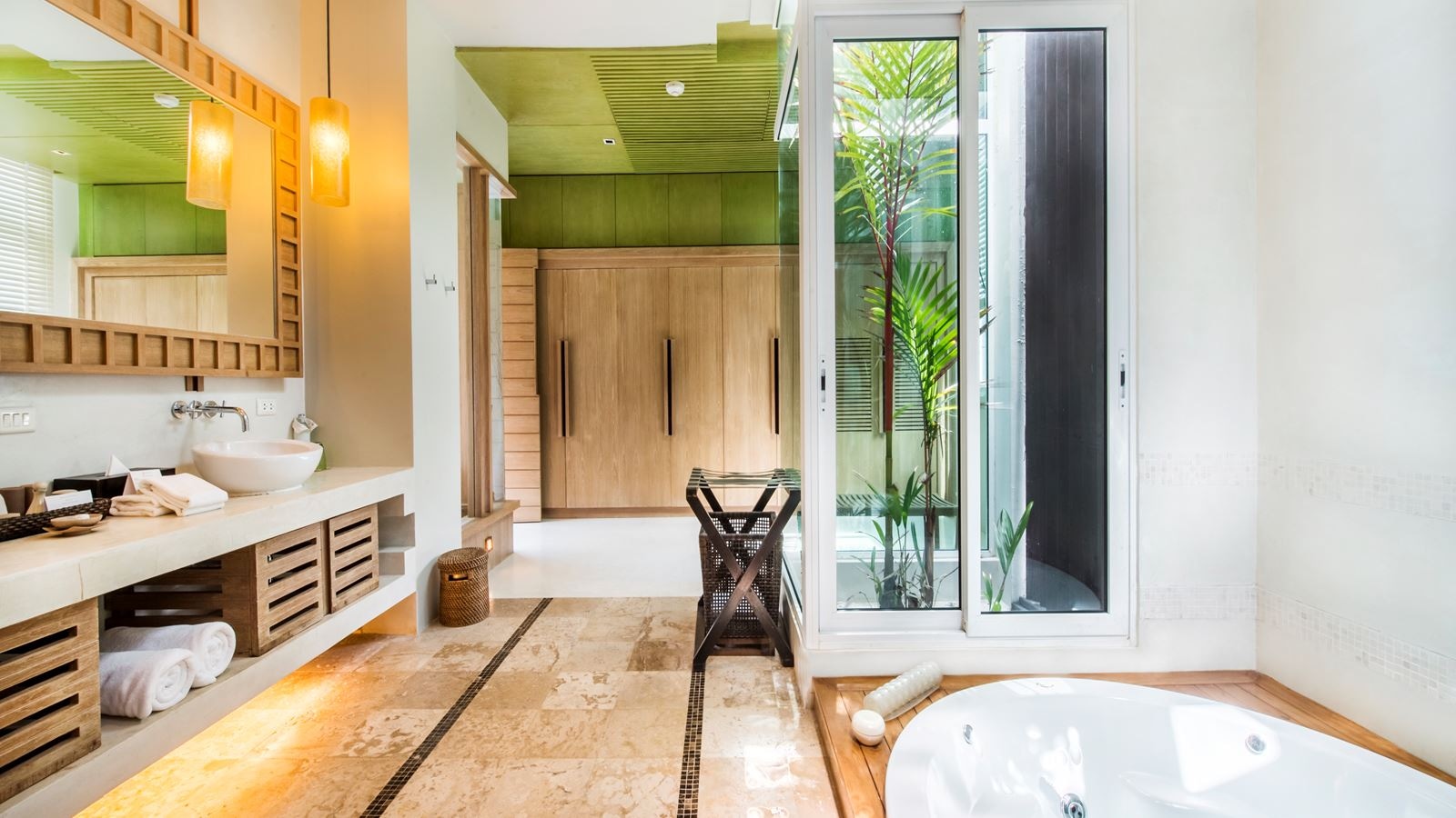 rooms-3br-beachfront-villa