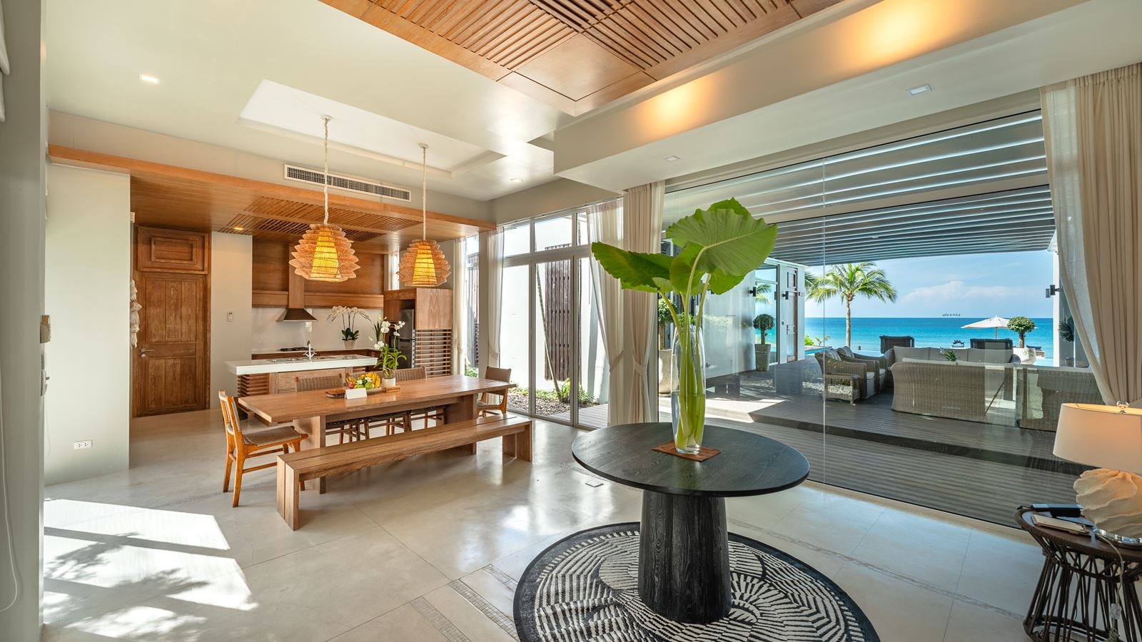 rooms-4br-beachfront-villa