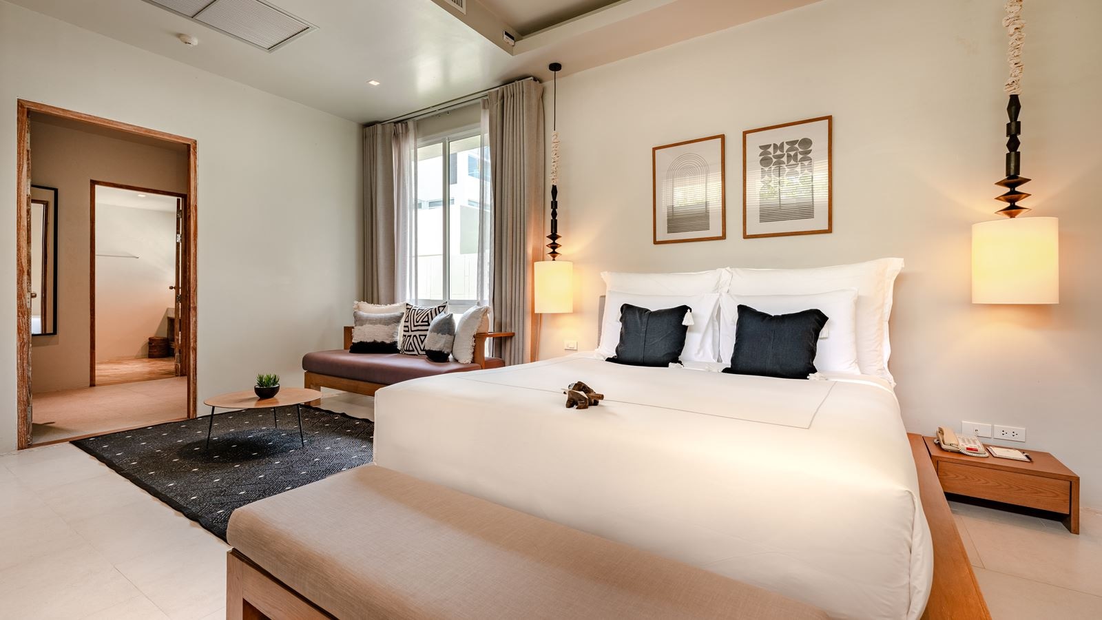 rooms-4br-beachfront-villa