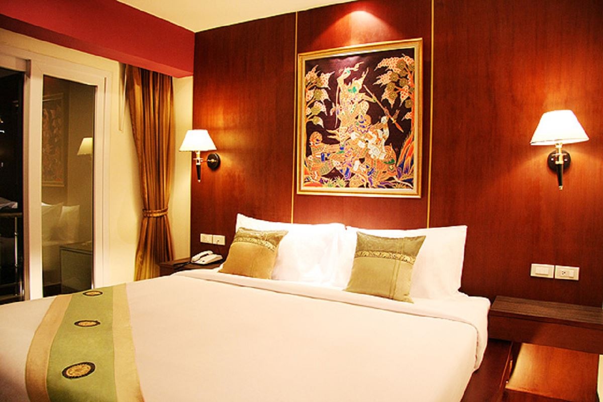 rooms-suite-room-double-bed-only