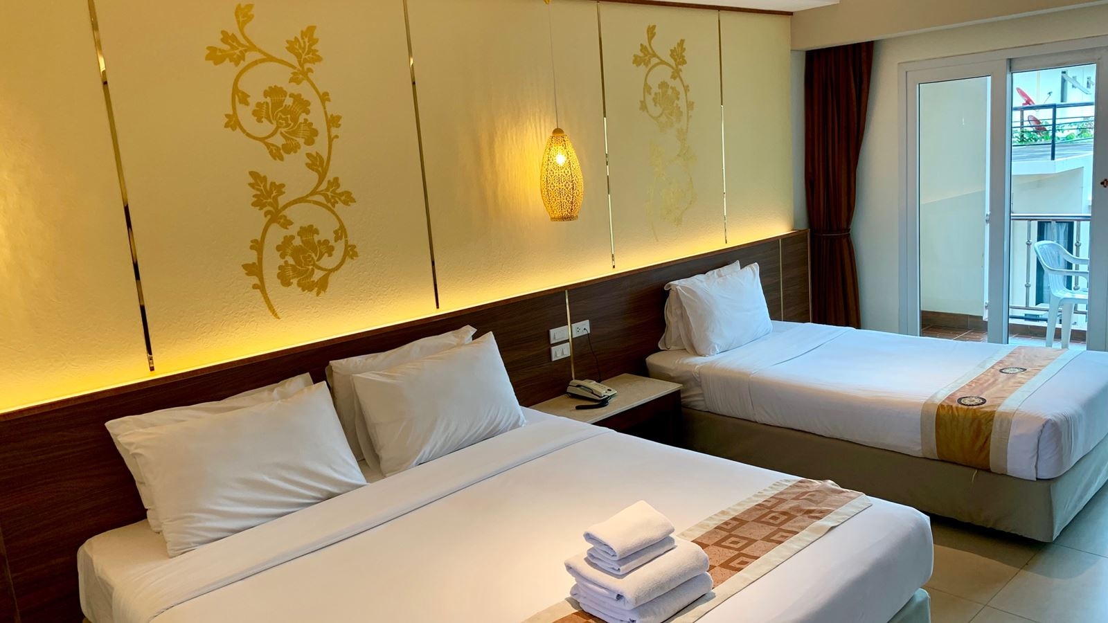 rooms-superior-family