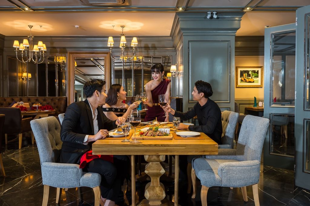 restaurants-rossini-and-cigar-lounge--the-godfathers-favorite