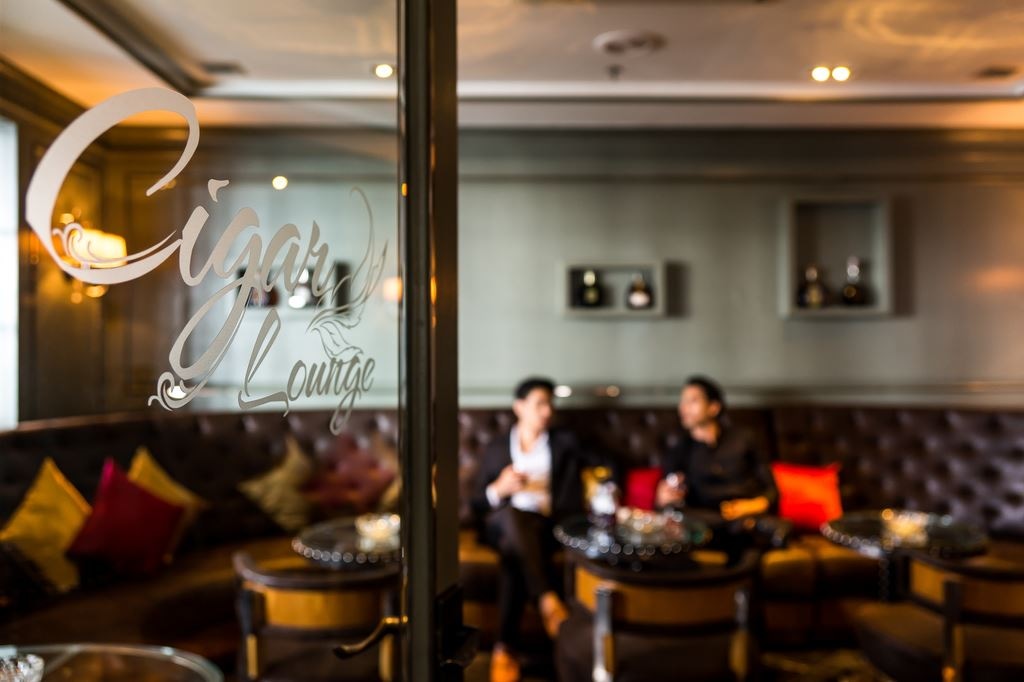 restaurants-rossini-and-cigar-lounge--the-godfathers-favorite