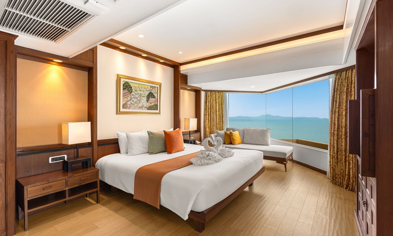 rooms-1-bedroom-princess-suite