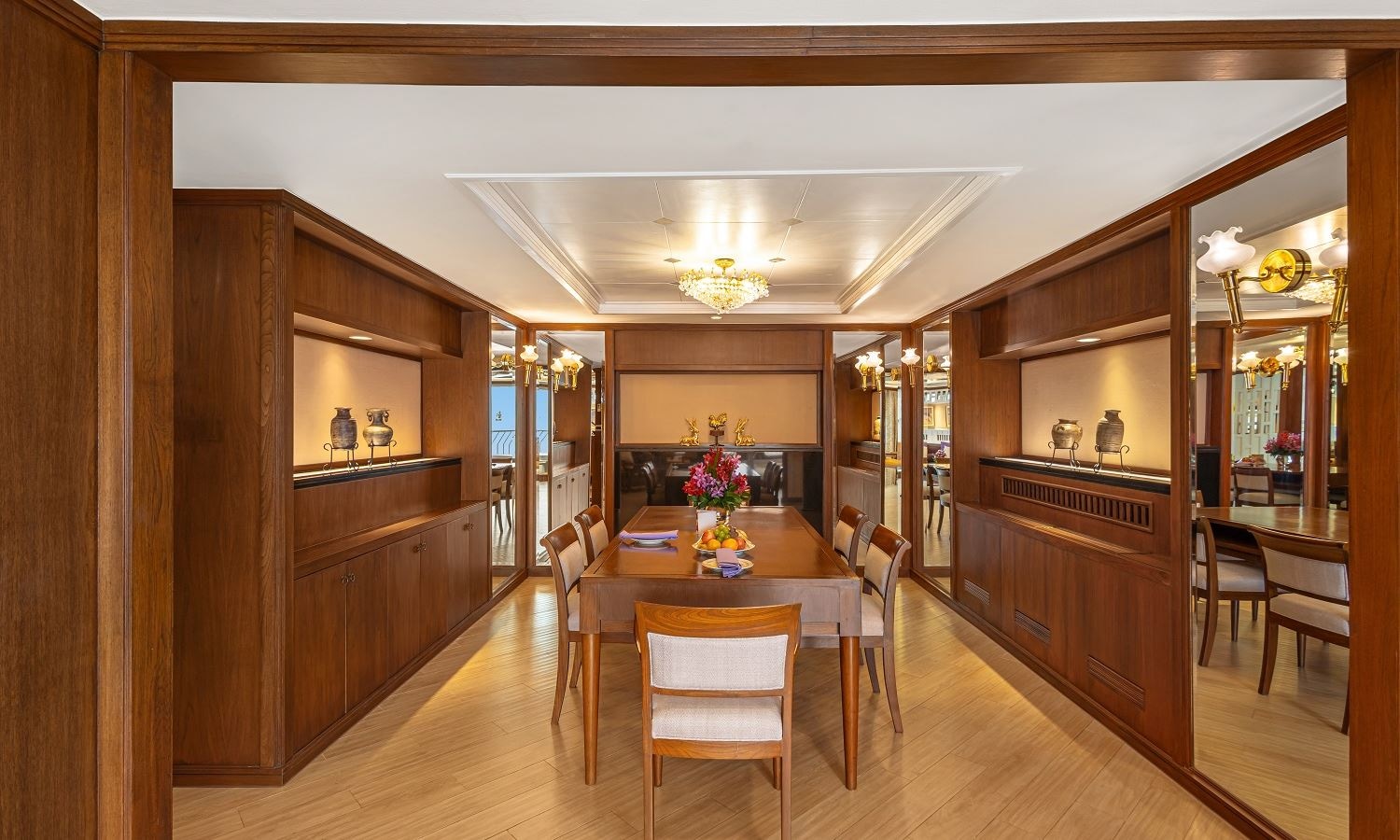 rooms-1-bedroom-princess-suite