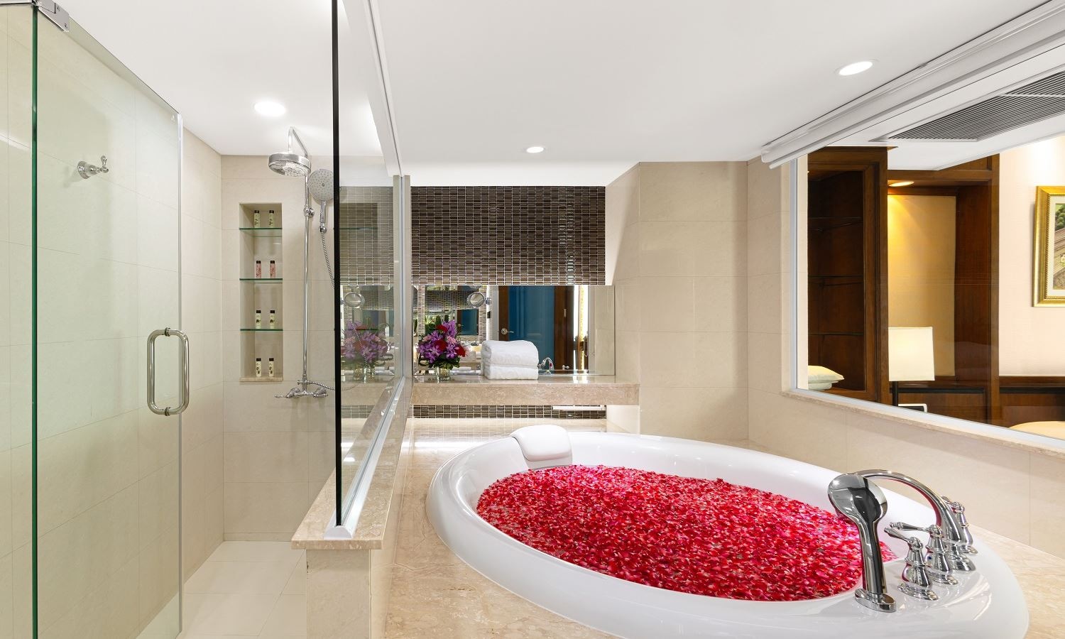 rooms-1-bedroom-princess-suite