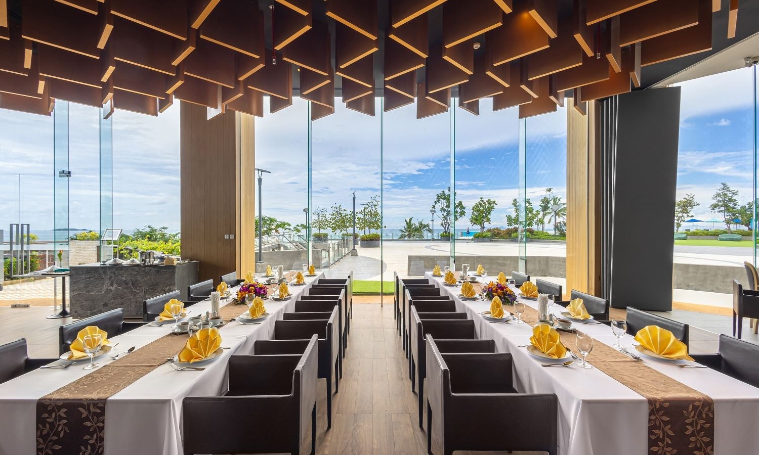 restaurants-panorama--a-taste-for-every-palate