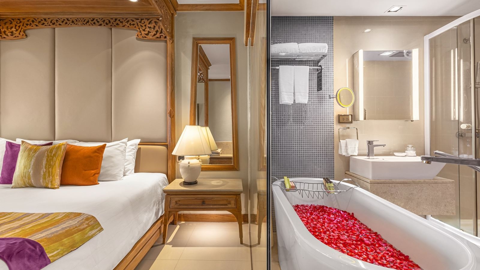 rooms-honeymoon-deluxe