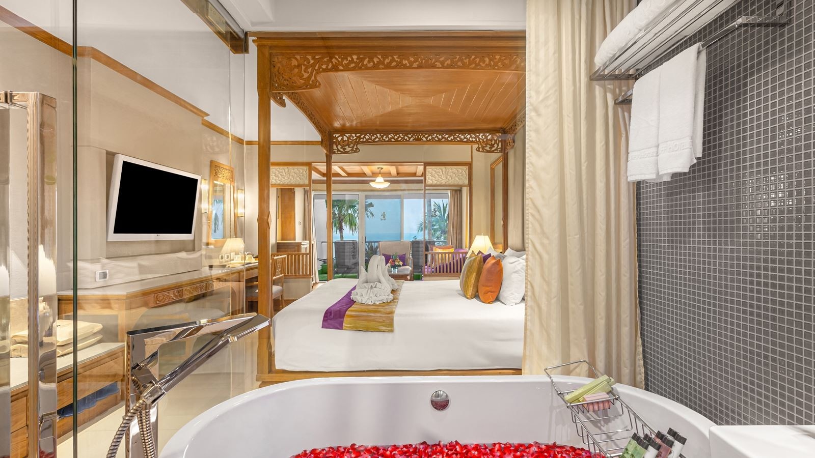 rooms-honeymoon-deluxe