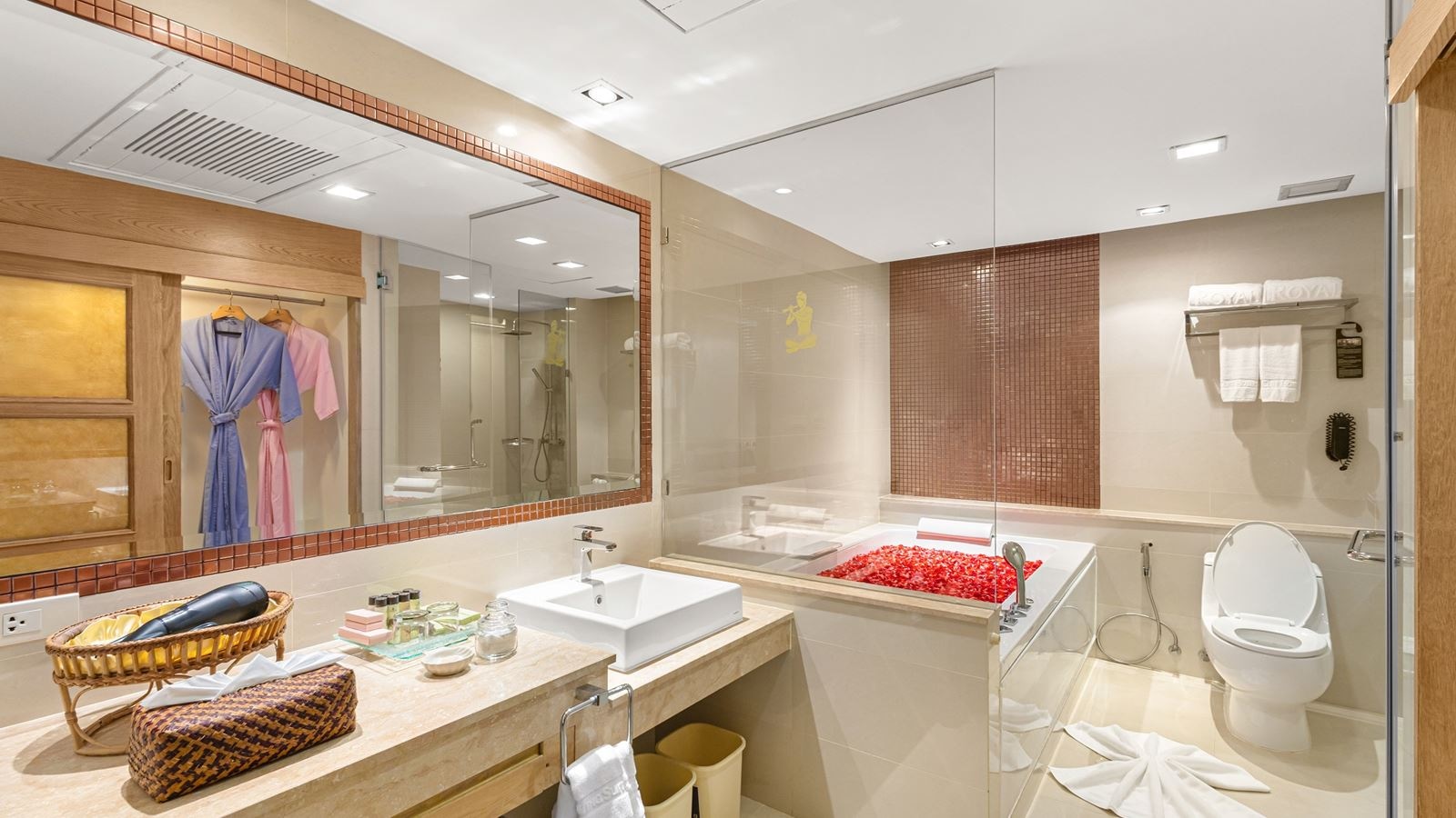 rooms-family-suite-2-bedroom