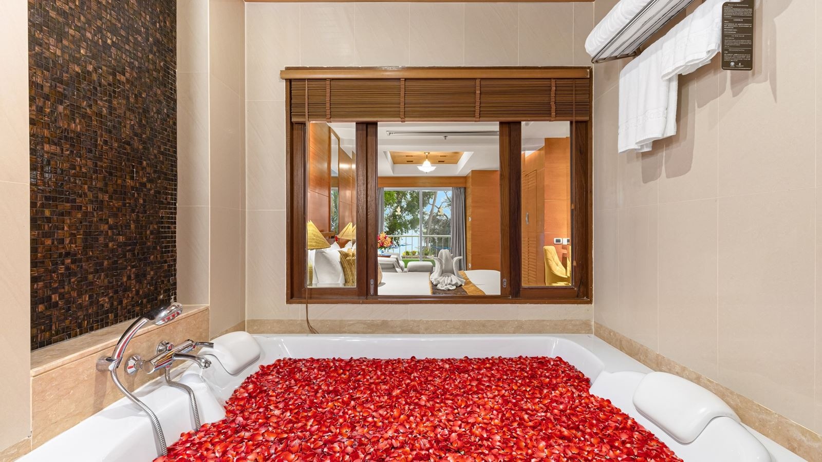 rooms-family-suite-2-bedroom