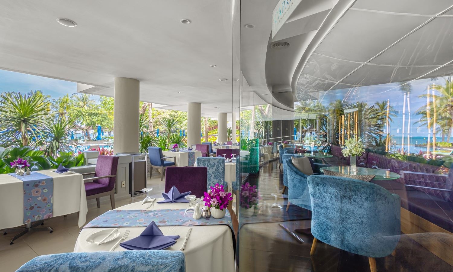 restaurants-terrace-at-caprice