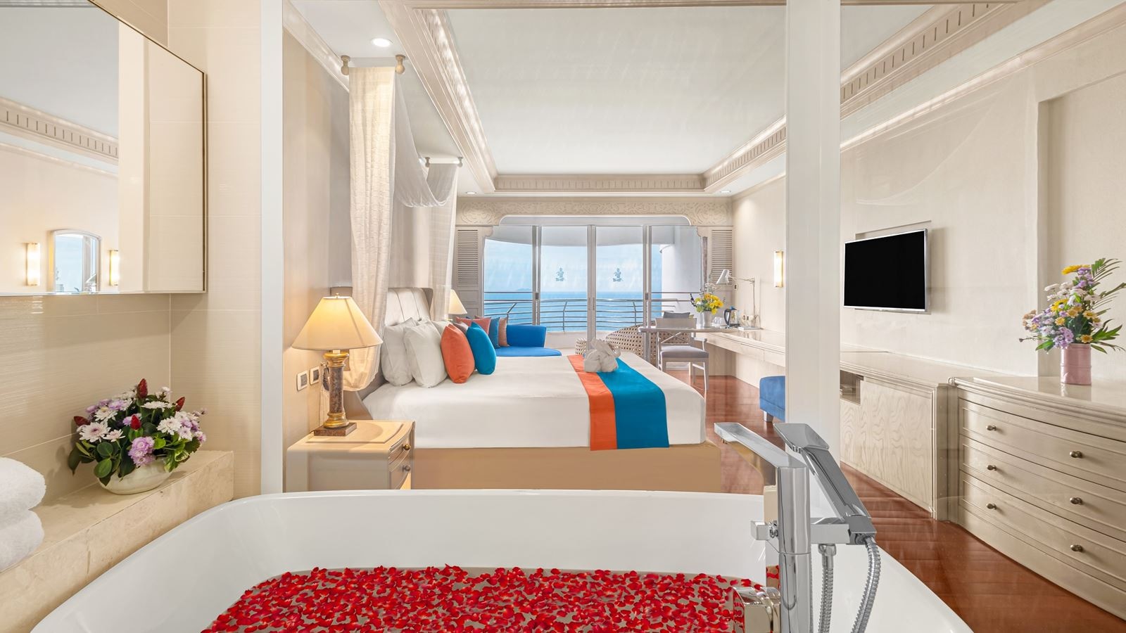 rooms-grand-sea-view-plus