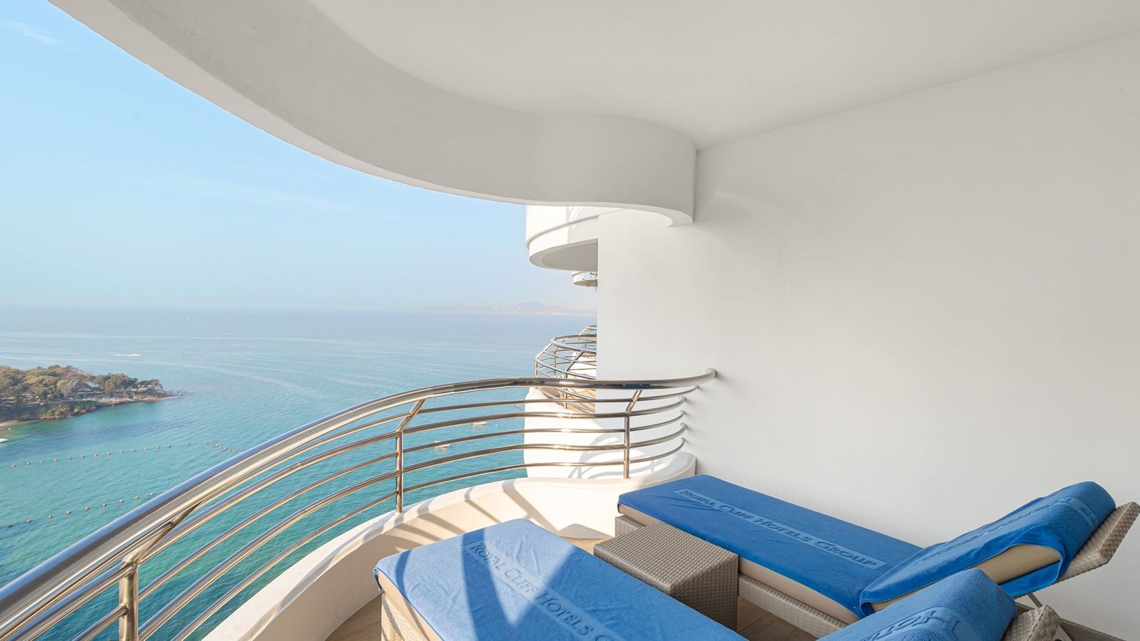 rooms-grand-junior-suite