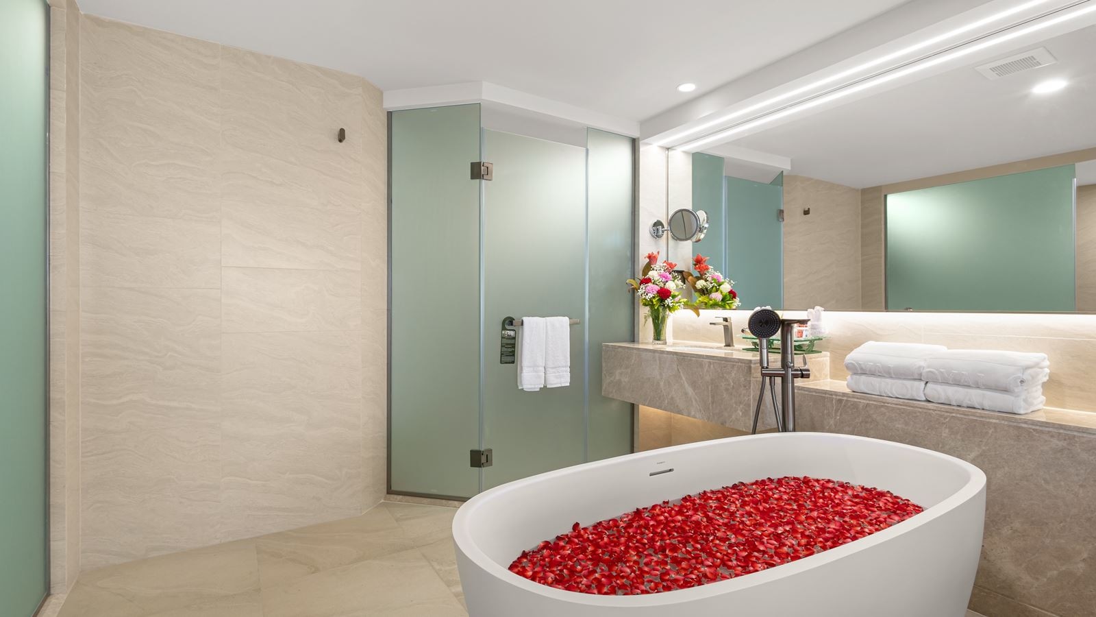 rooms-grand-junior-suite