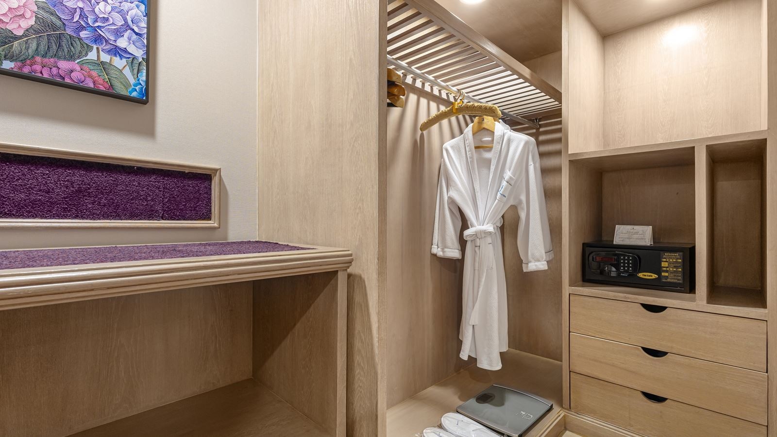 rooms-royal-suite-two-bedroom