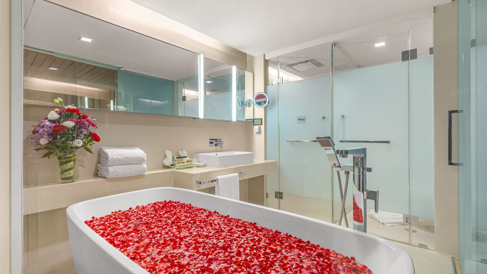 rooms-royal-suite-two-bedroom