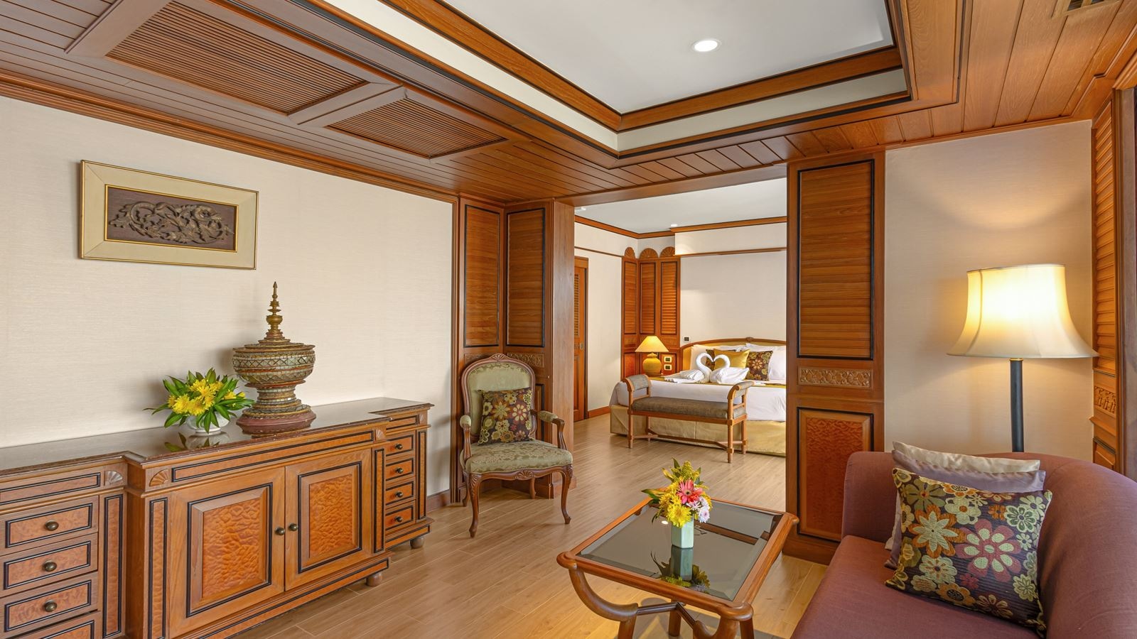 rooms-royal-suite-two-bedroom
