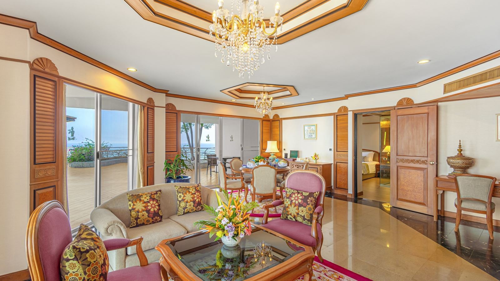 rooms-royal-suite-two-bedroom