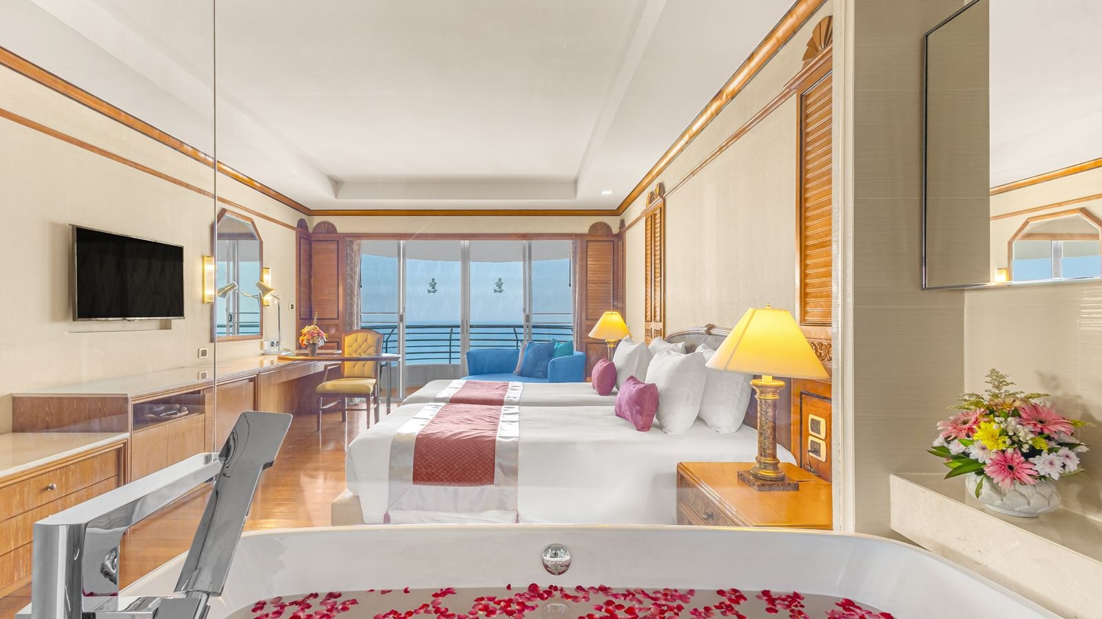 rooms-two-bedroom-heritage-regency-suite