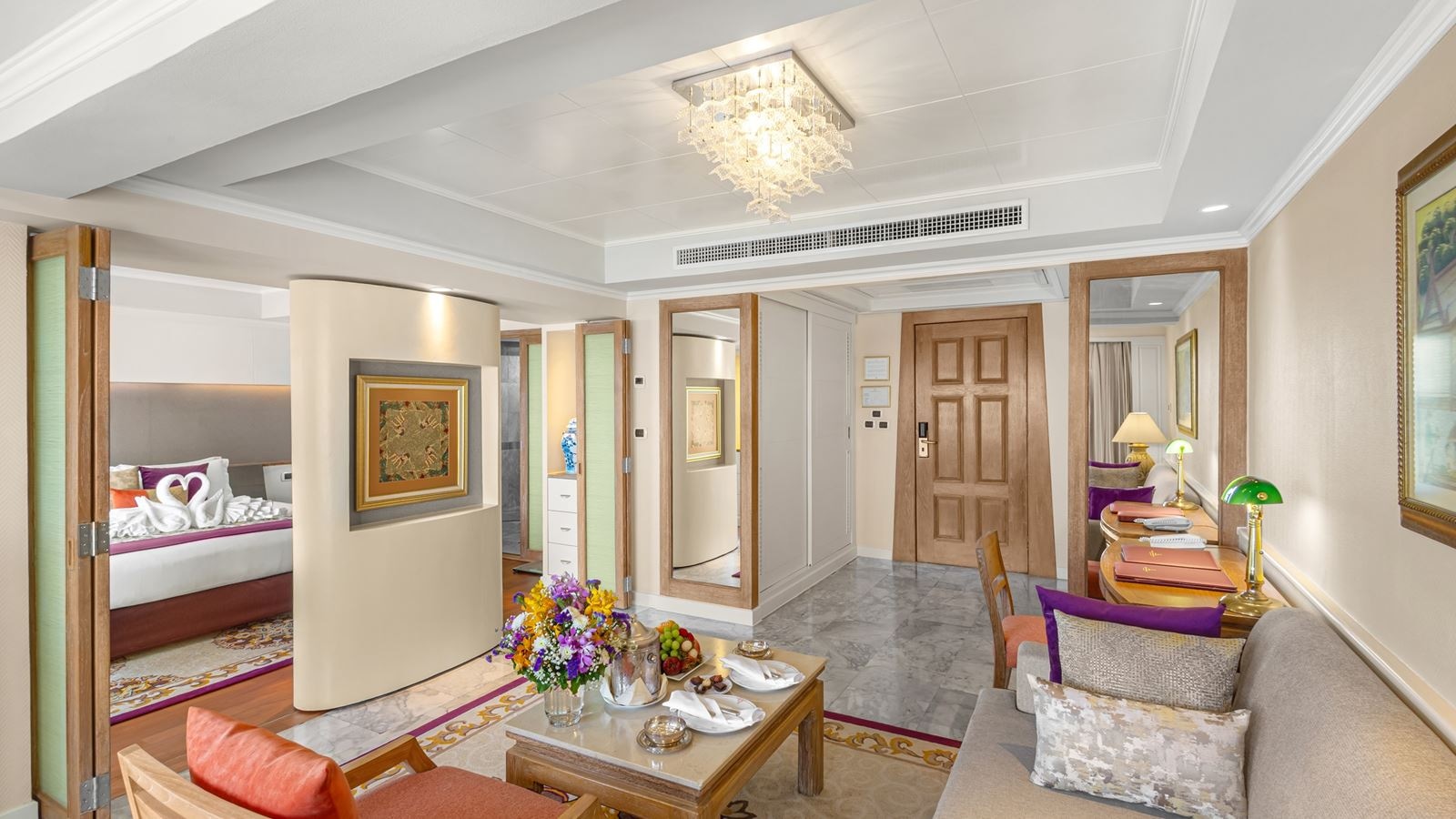 rooms-royal-wing-suite-one-bedroom