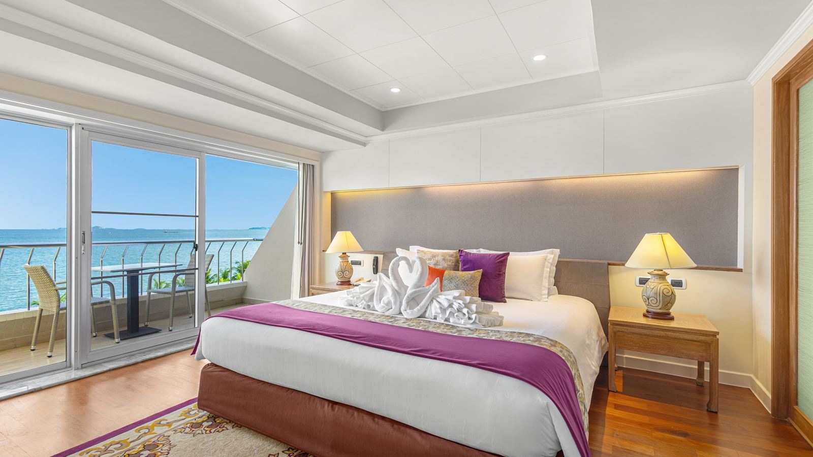 rooms-royal-wing-suite-one-bedroom