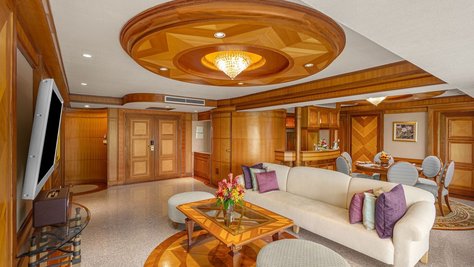 rooms-presidential-heritage-suite-and-beach-pavilion