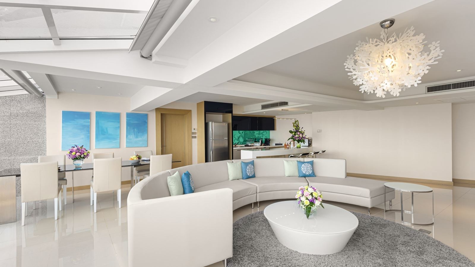 rooms-presidential-platinum-suite-and-beach-pavilion